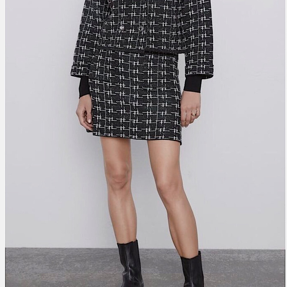 Zara metallic thread knit skirt